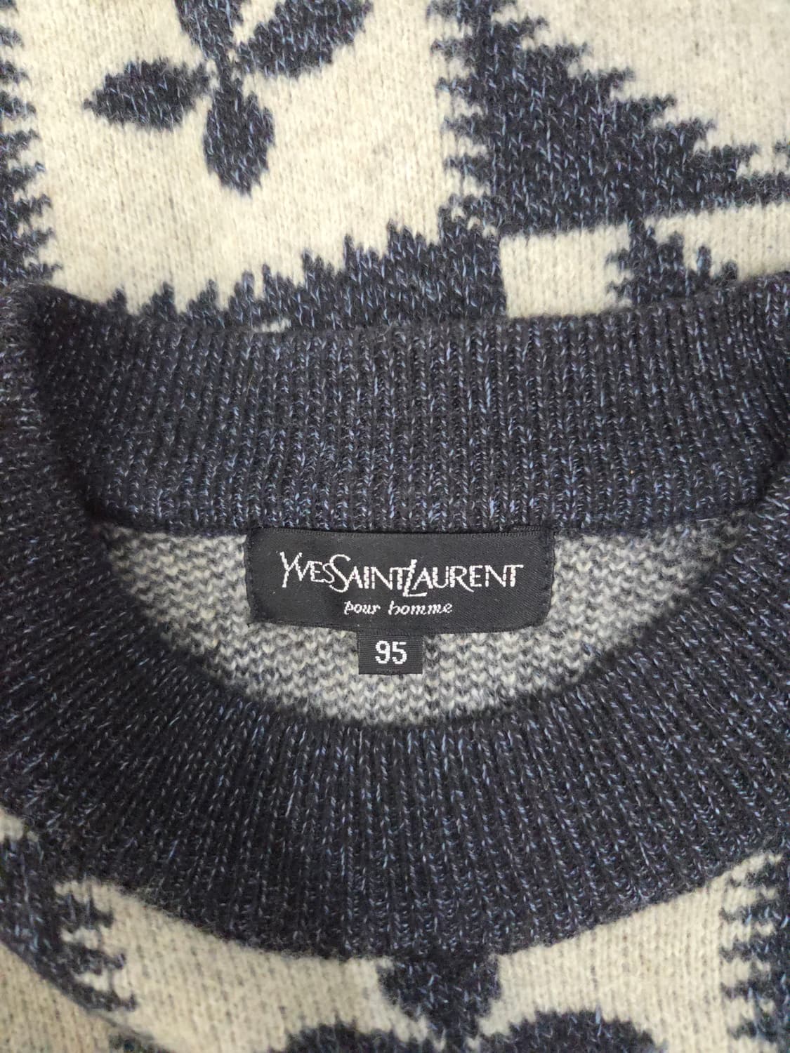 입생로랑(YSL) 퓨어옴므 빈티지 패턴 니트 상품이미지7