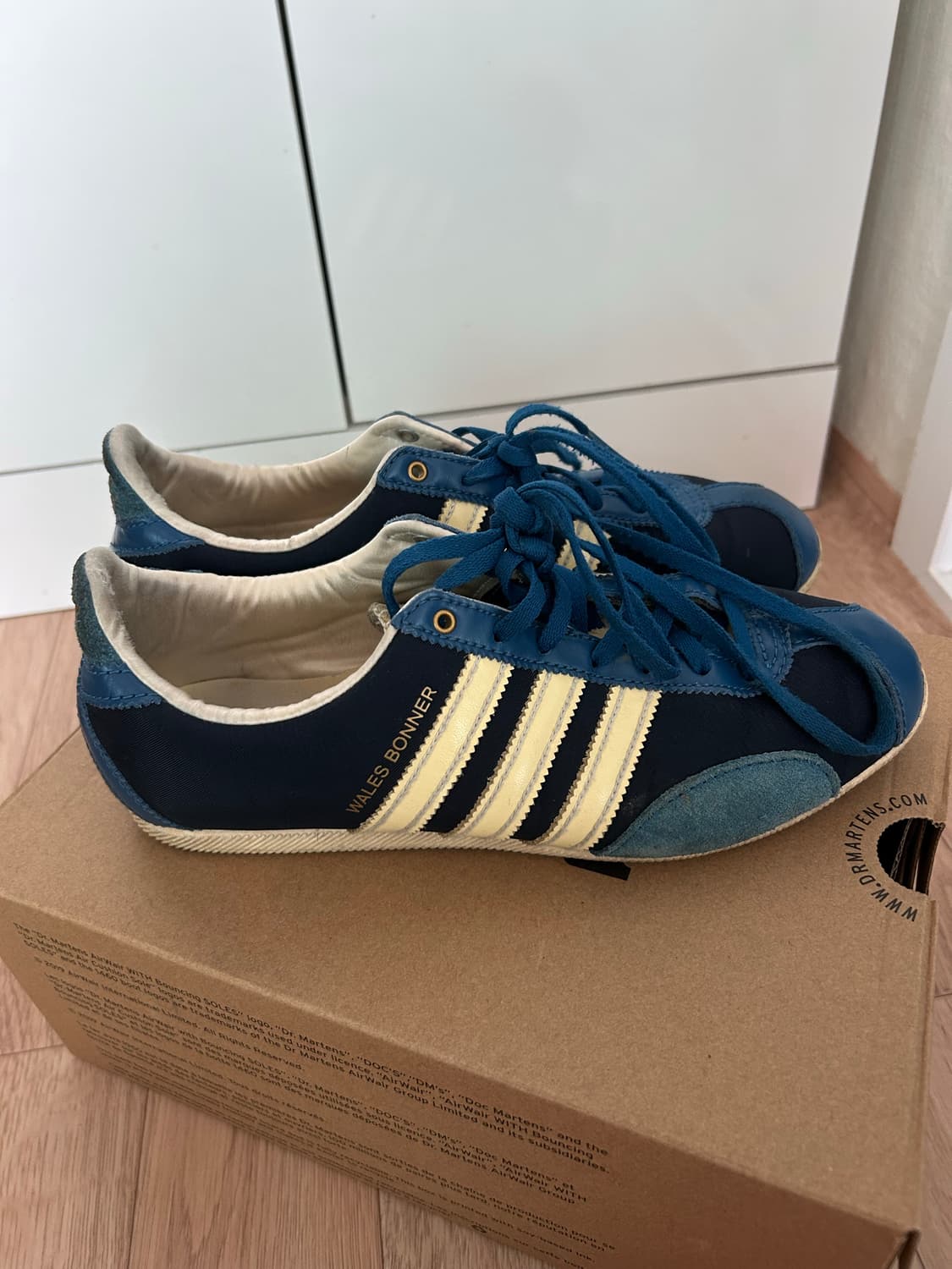 아디다스 웨일스보너 재팬 슈즈 레전드 잉크 상품이미지4