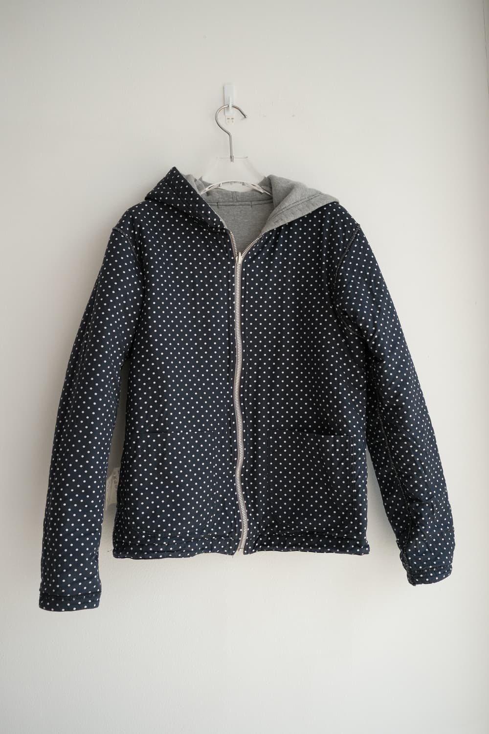 Reversible dot hood zip-up 상품이미지8