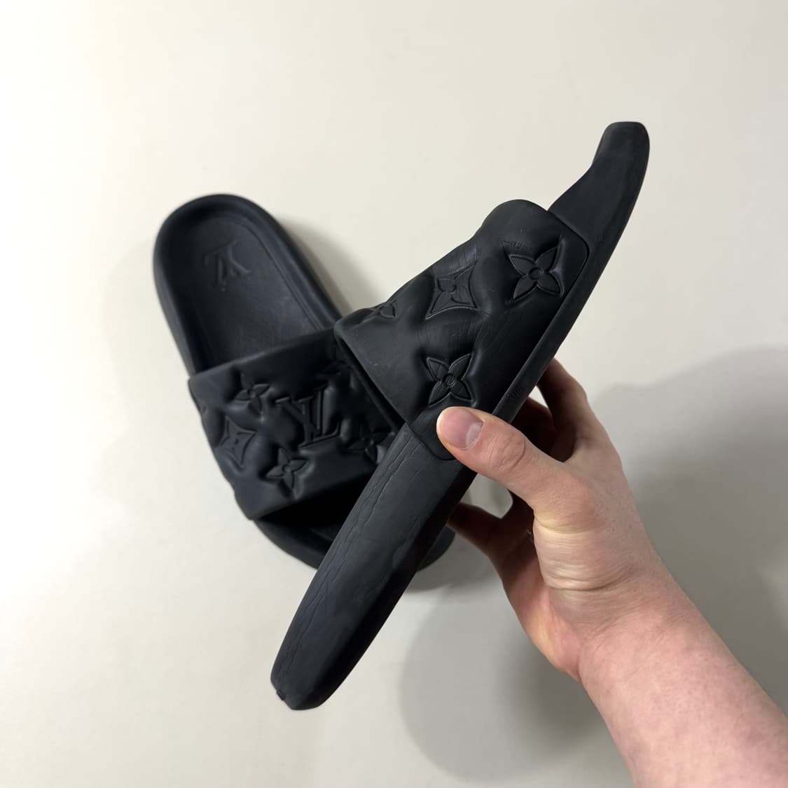 [7/당일출고]루이비통 워터프론트 슬리퍼 상품이미지9