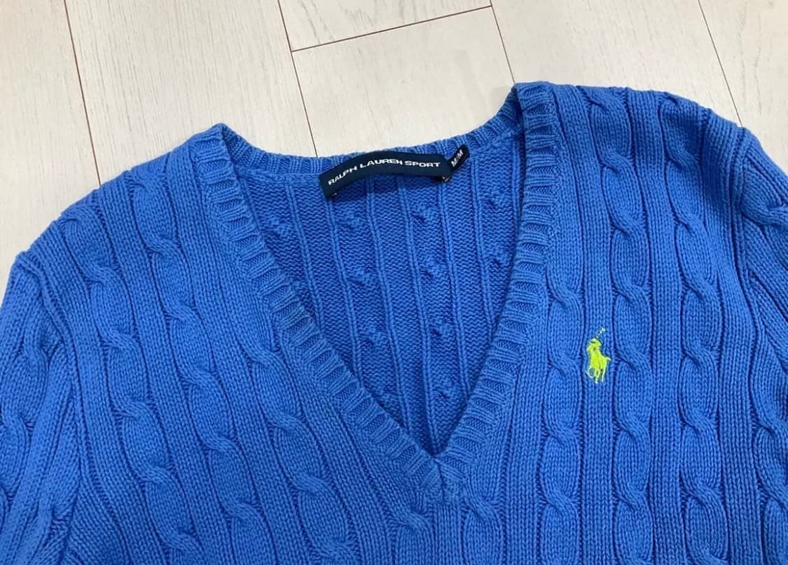 폴로 브이넥 니트 M 상품이미지2