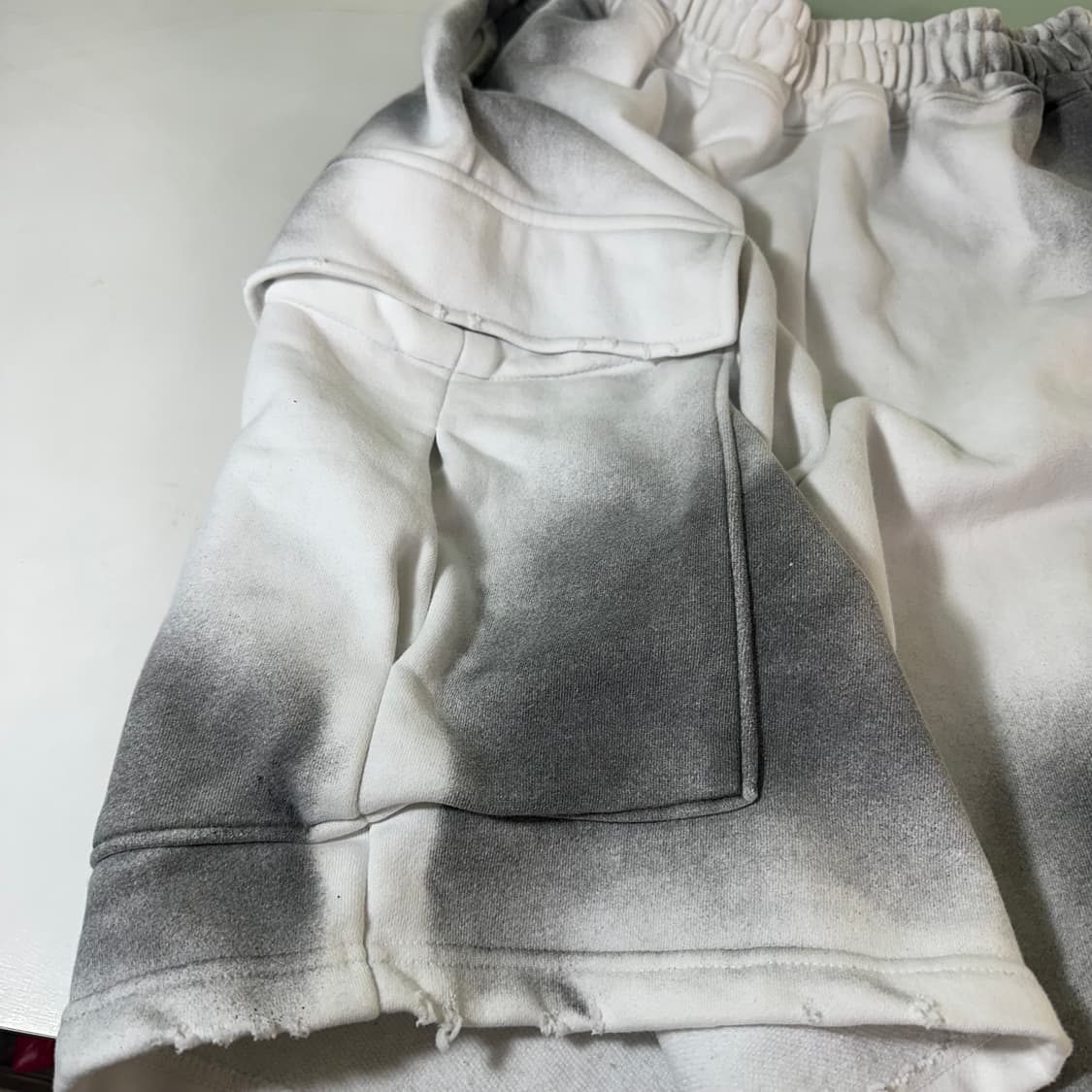 M-L 빈티지 검흰  와이드핏 블리치 밴딩 스웻반바지  상품이미지2