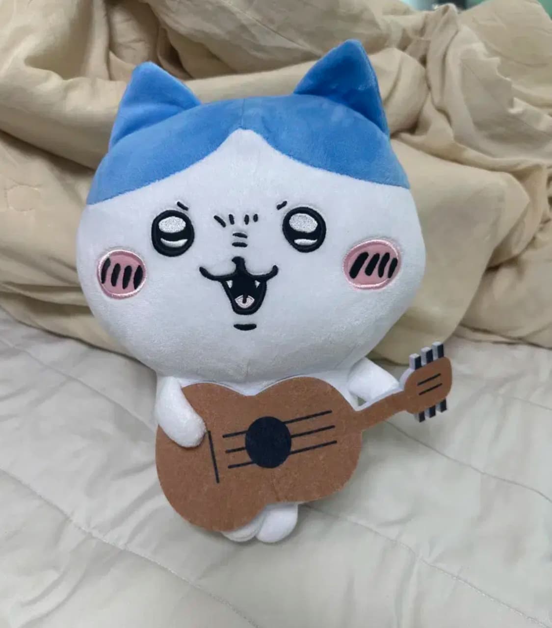 먼작귀, 치이카와 기타치는 하치와레 중형인형(약 35센치) 판매 상품이미지2