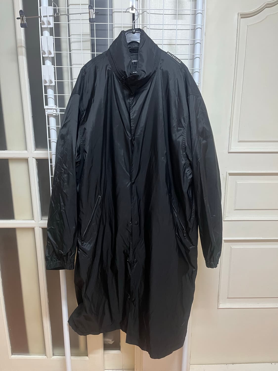 [48]발렌시아가 레인코트 상품이미지1