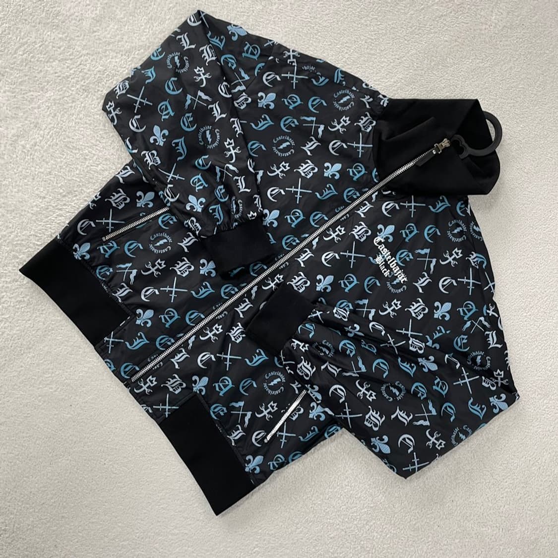 95 까스텔바작 여성 2024 골프 바람막이 M 상품이미지3