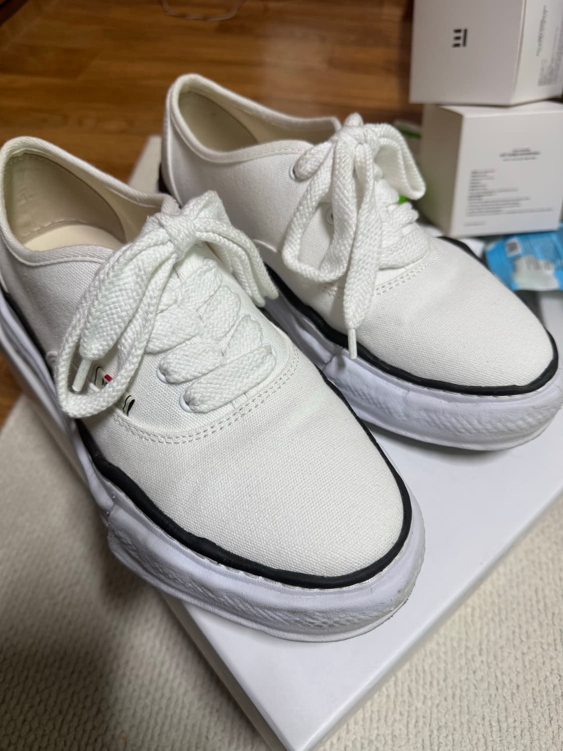 메종 미하라 야스히로 베이커 OG 44 (풀박스) 상품이미지1