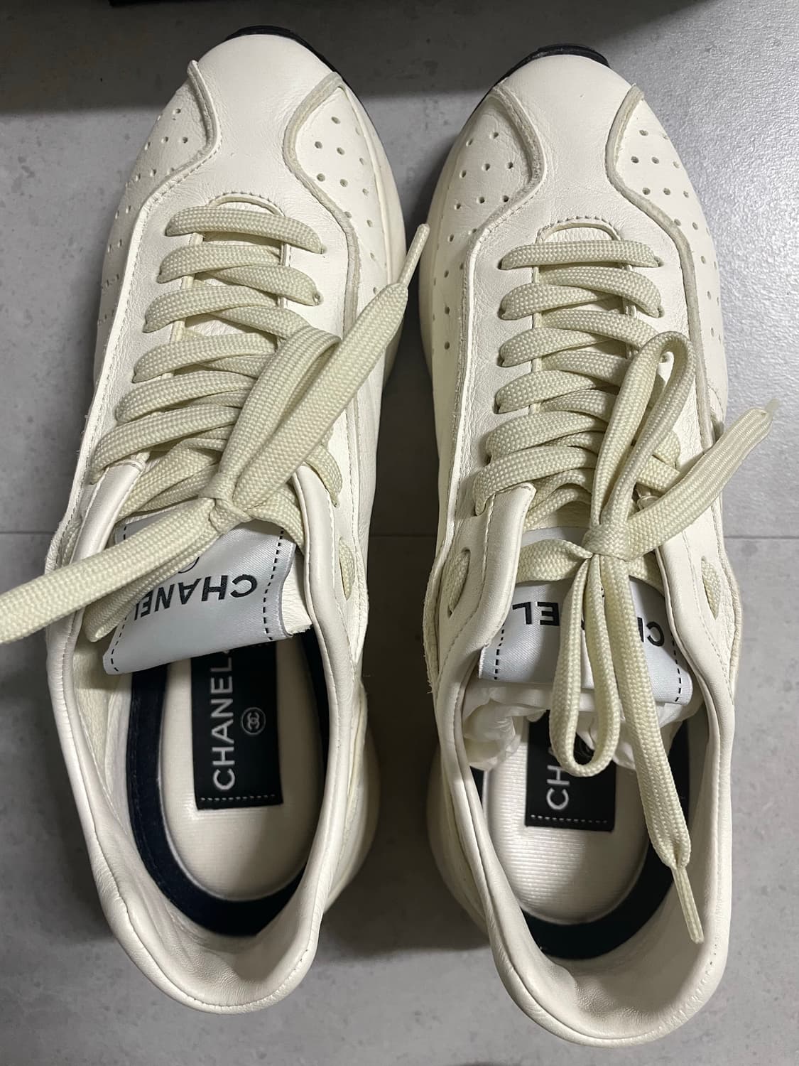 샤넬 크루즈 스니커즈  상품이미지7