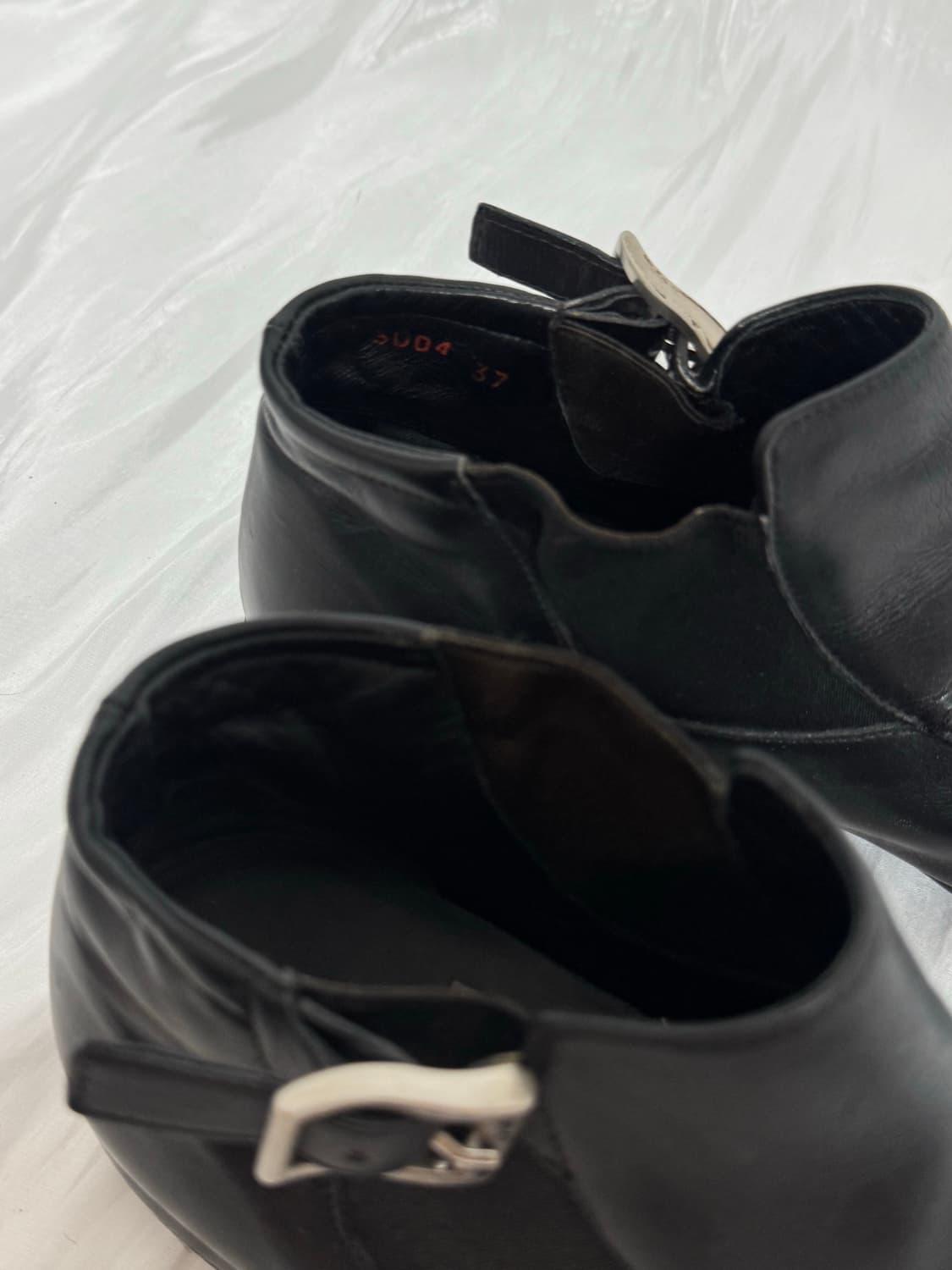 Prada sports buckle leather boots 상품이미지5