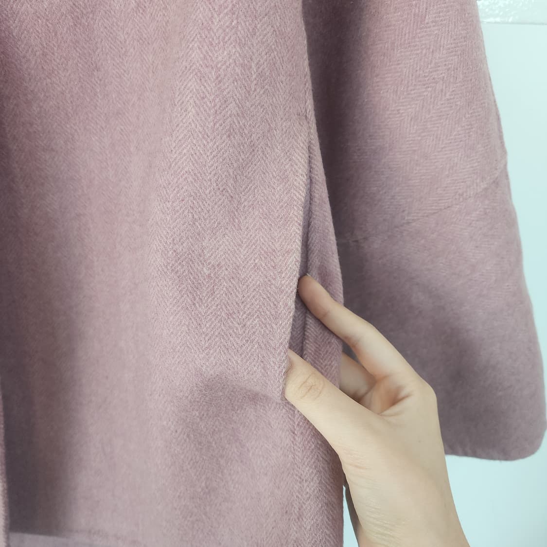 비비안탐 핑크 헤링본 하프 코트 상품이미지5