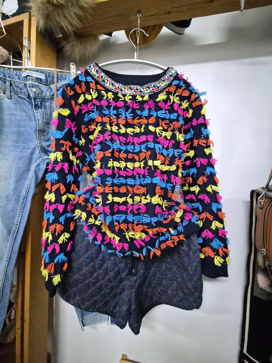 명품수입 램스울100% 니트. 퀼팅본딩 팬츠 상품이미지1