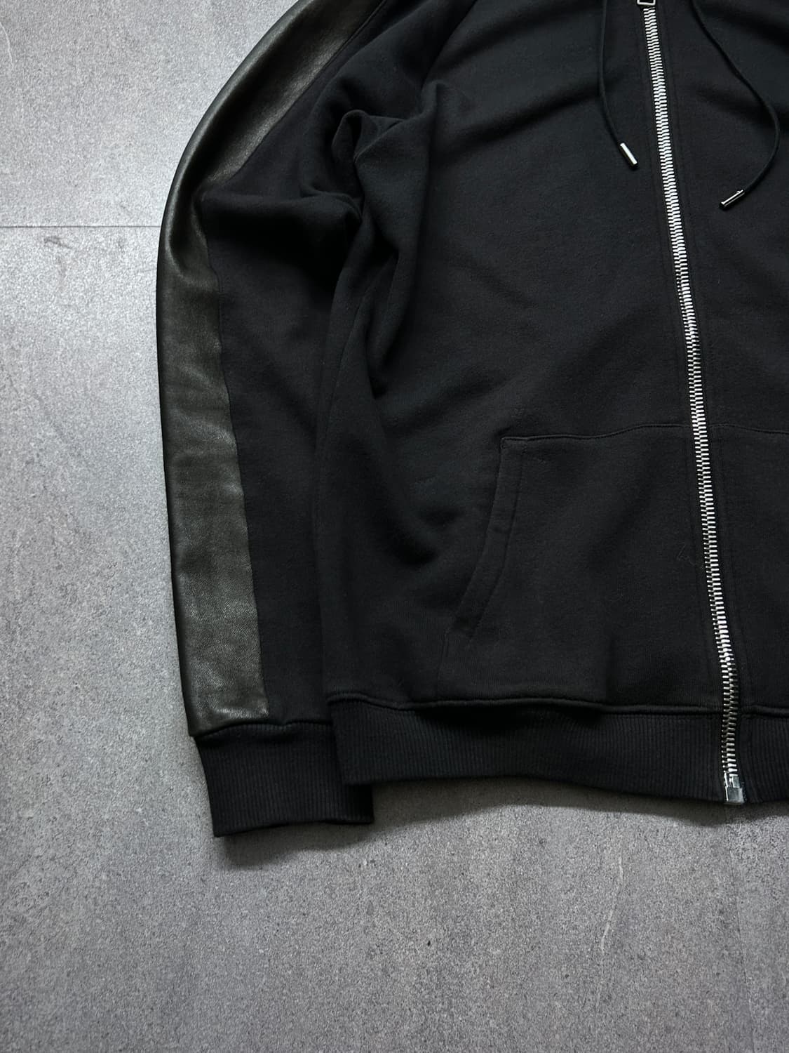 rare* 생로랑 14fw 에디 레더 하이브리드 후드 집업 상품이미지3