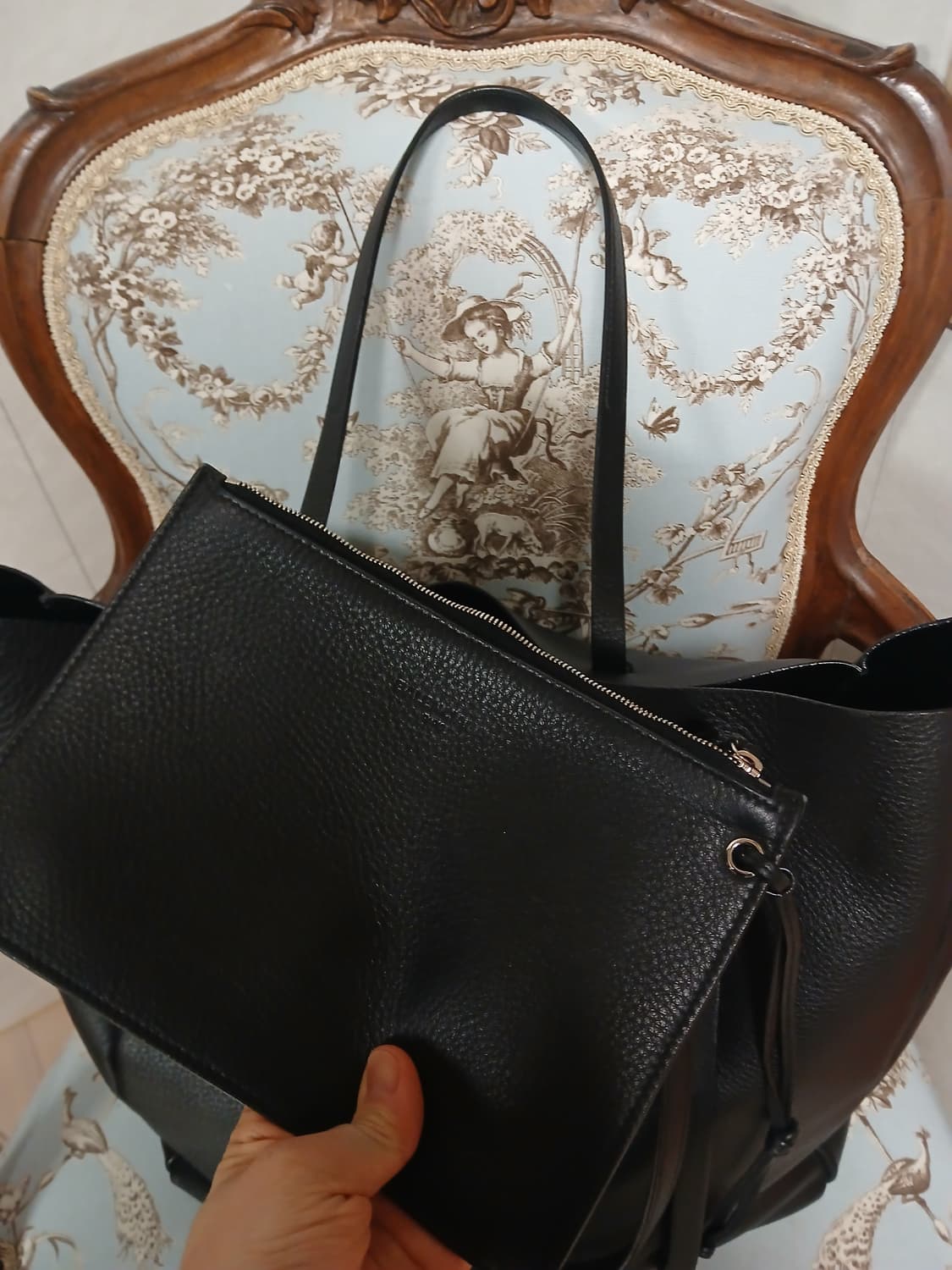 발렌시아가 쇼퍼백 상품이미지4