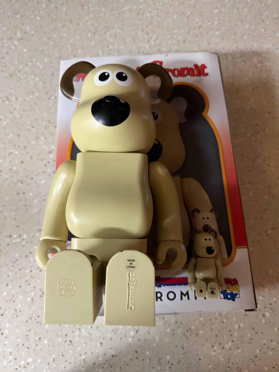 베어브릭 그로밋 400% 100% 상품이미지2