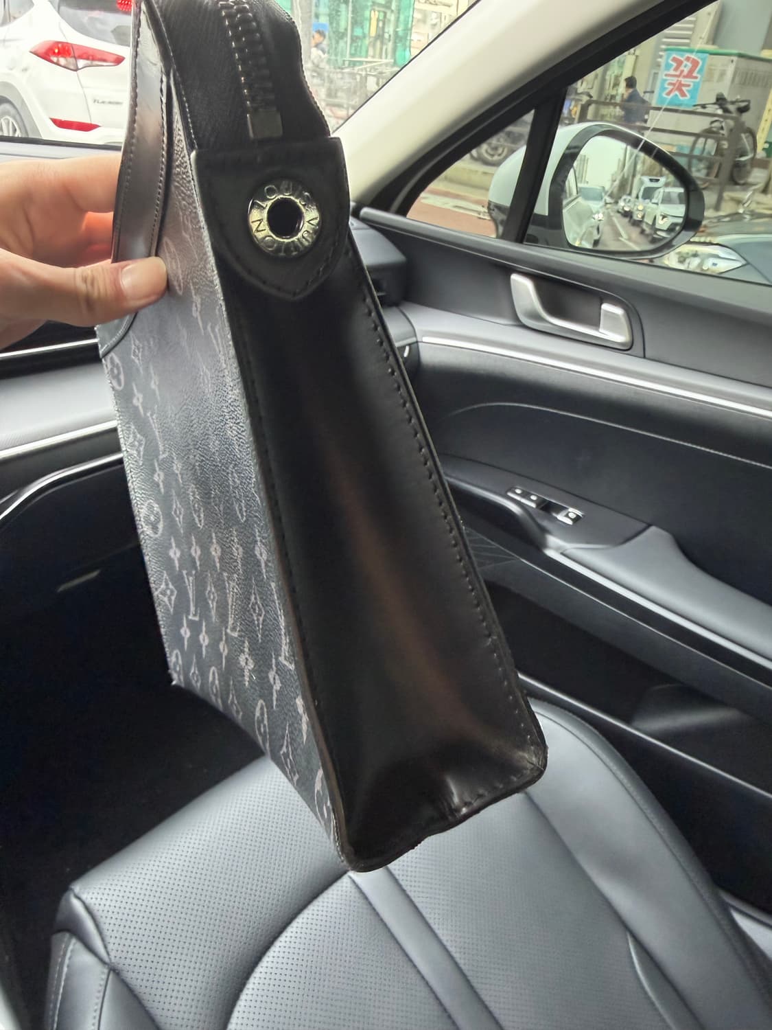 루이비통 포쉐트 보야주 MM 상품이미지2