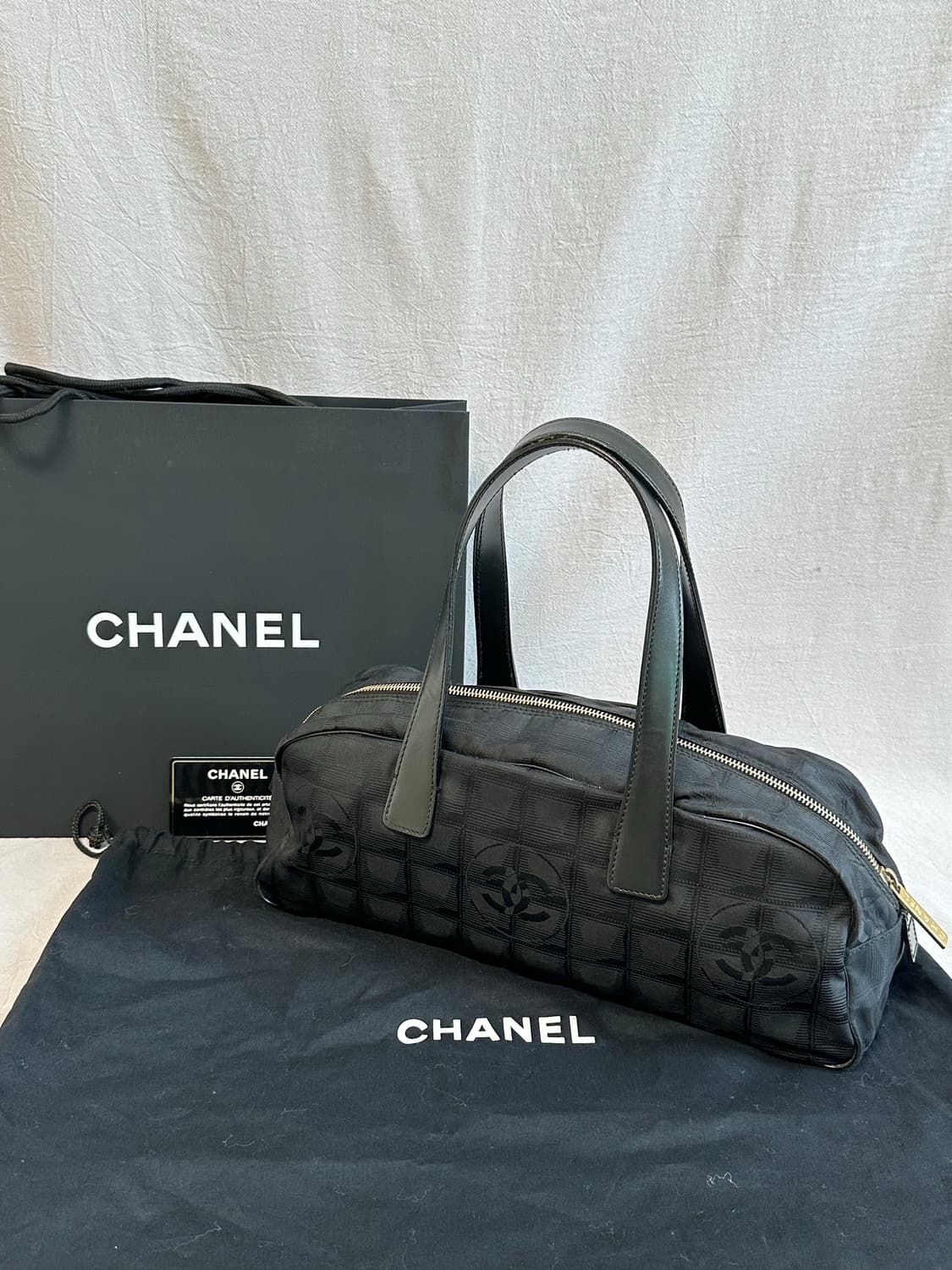 (풀구성) 샤넬 뉴트래블백 바게트백 블랙 빈티지 y2k 9번대 상품이미지4
