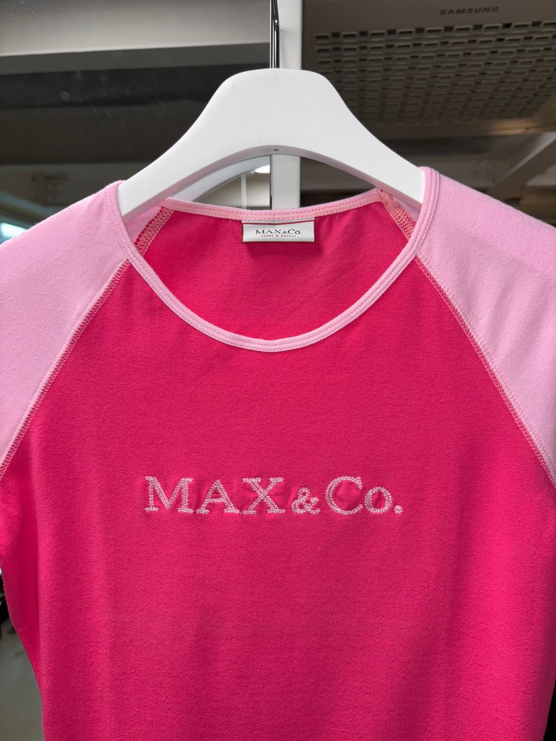 Max&co 레글런 티셔츠 상품이미지3