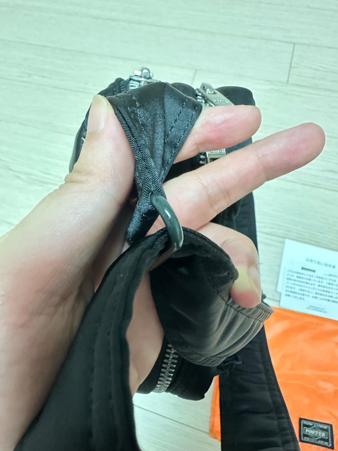 요시다 포터 탱커숄더 s 블랙 팝니다. 상품이미지6