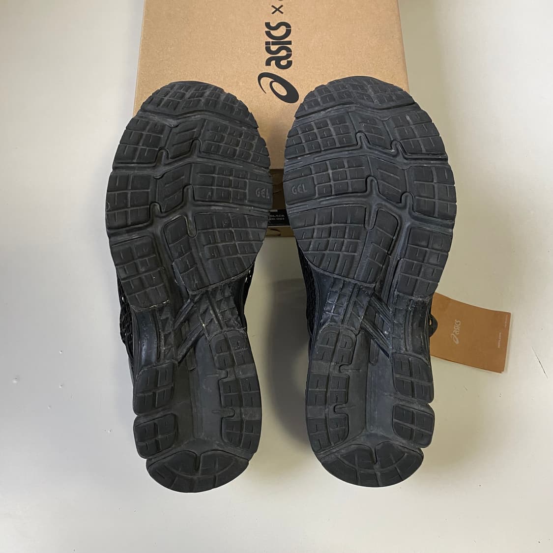 [260] 아식스 x 비비안 웨스트우드 젤 카야노 26 블랙 상품이미지7