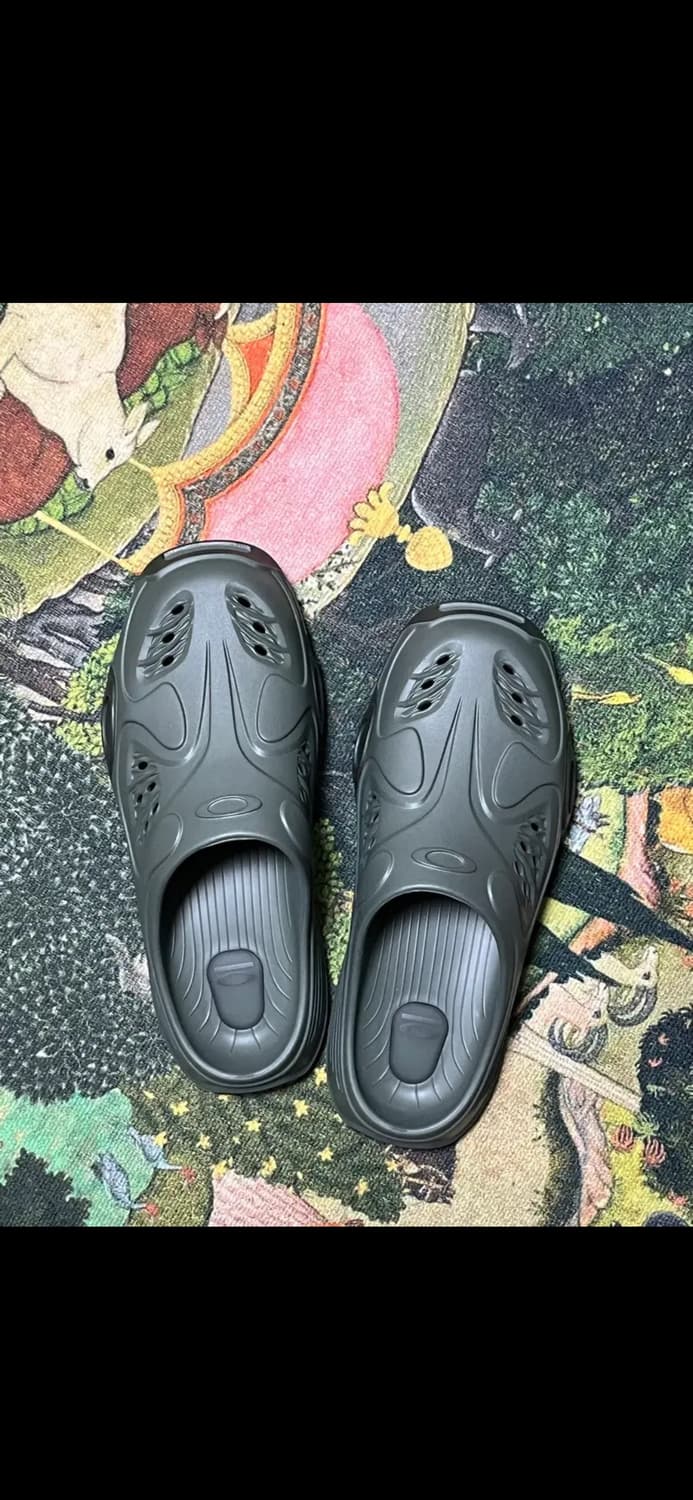 오클리 팩토리 팀 파구로 슬라이드 275 상품이미지2