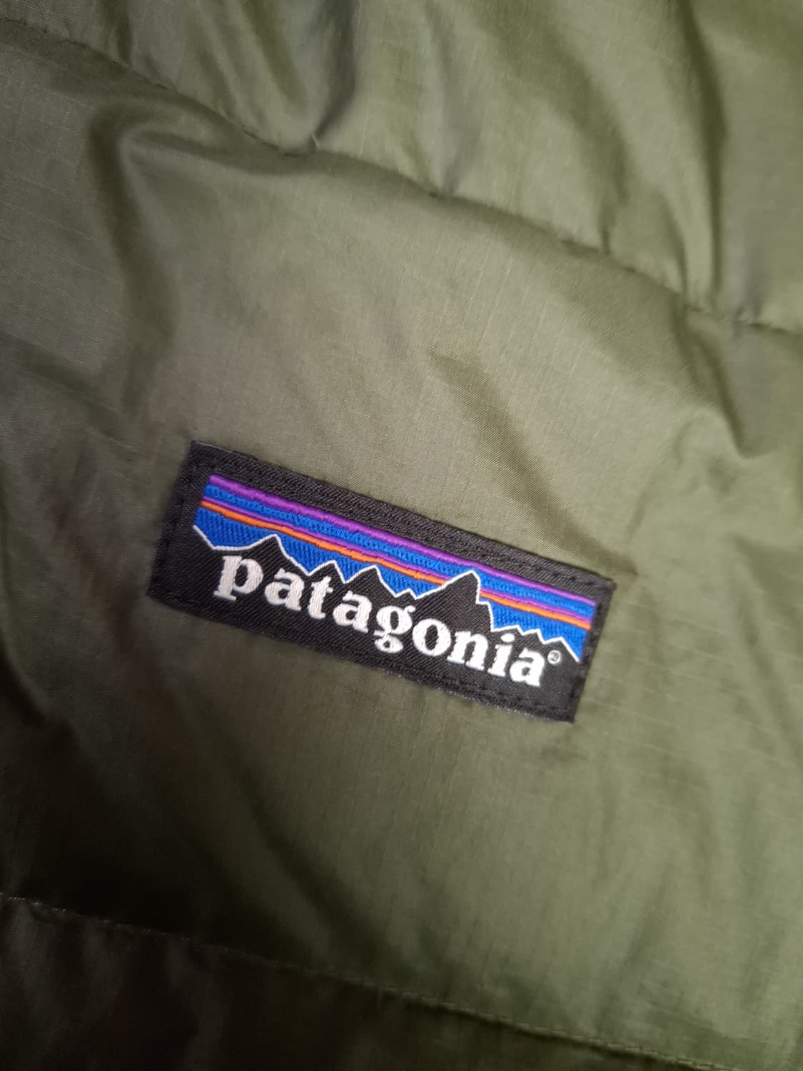 오리지날 파타고니아 하이로프트 다운 후디자켓 상품이미지3