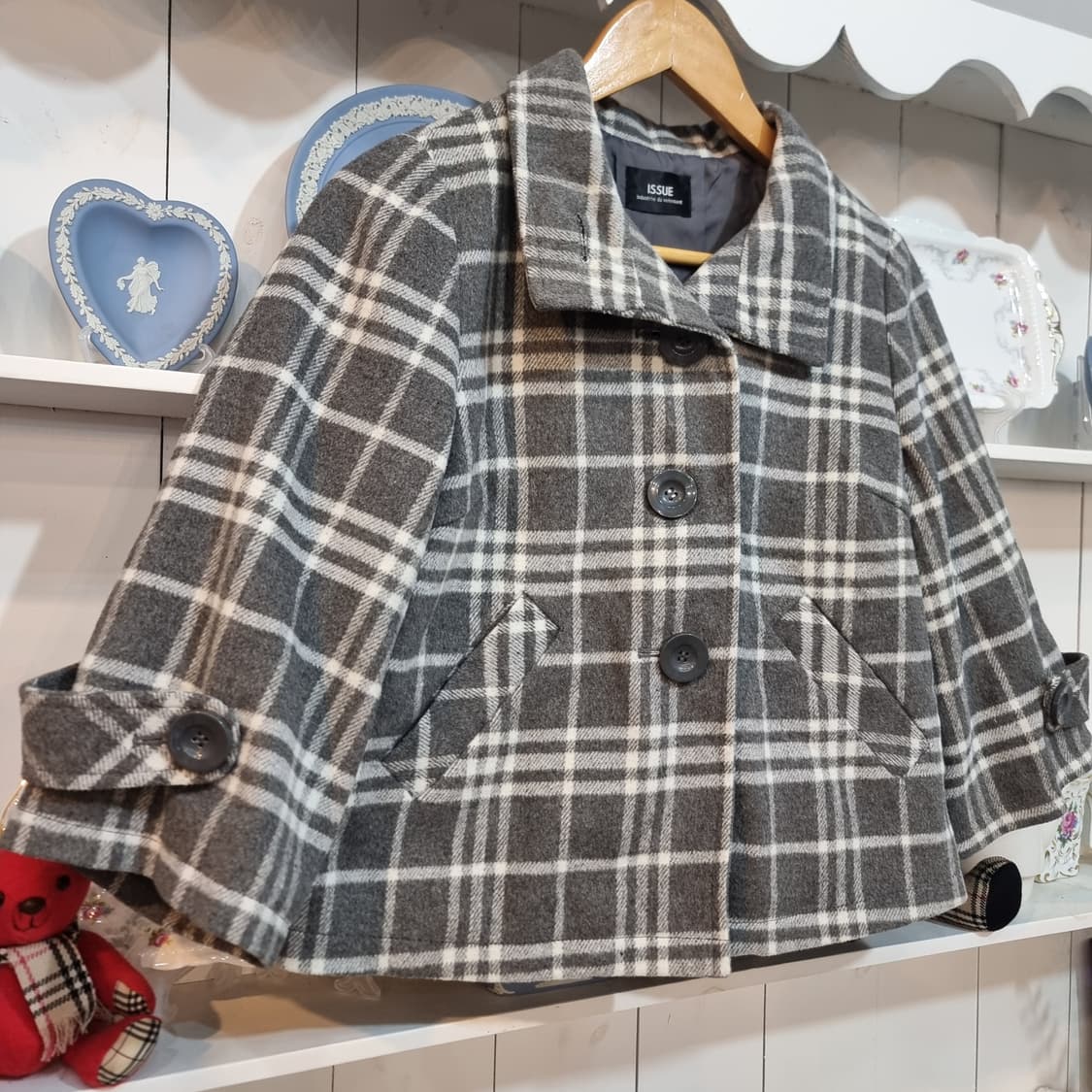 ISSUE(이슈) 울 혼방 그레이 체크 숏 자켓 상품이미지2