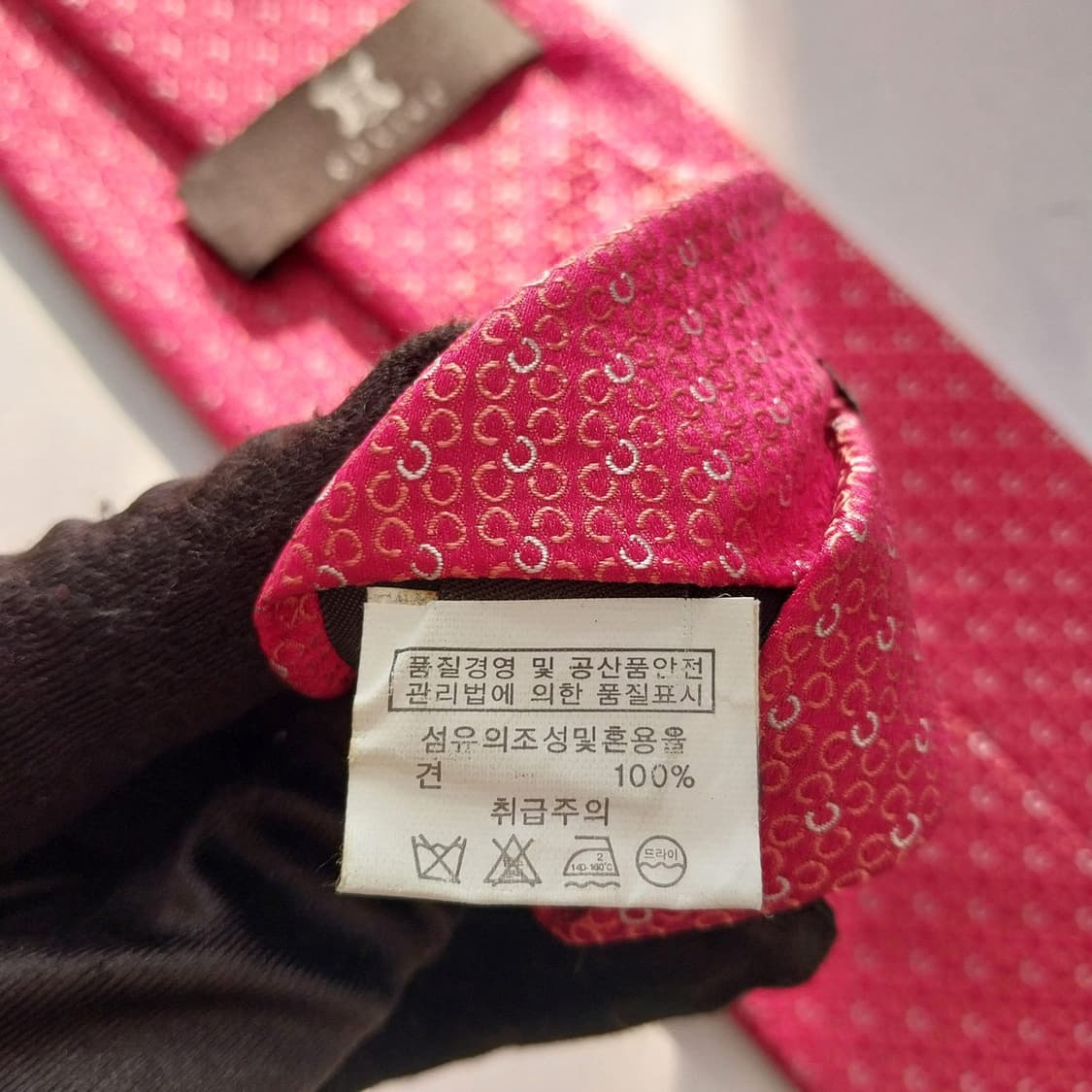 셀린느 실크 레드 C 패턴 넥타이 9.1cm A+등급 K1775
 상품이미지8