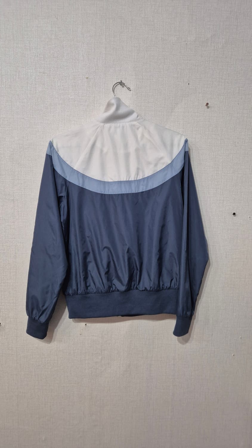 나이키바람막이 상품이미지4