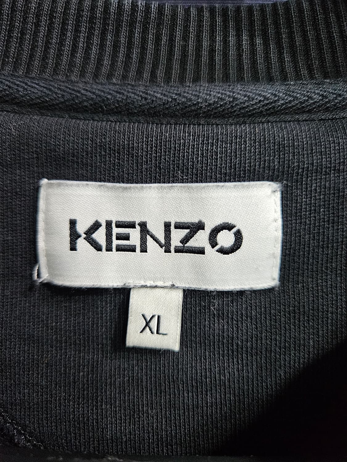 겐조 프린팅 블랙 남성 오버핏 105 맨투맨  상품이미지3