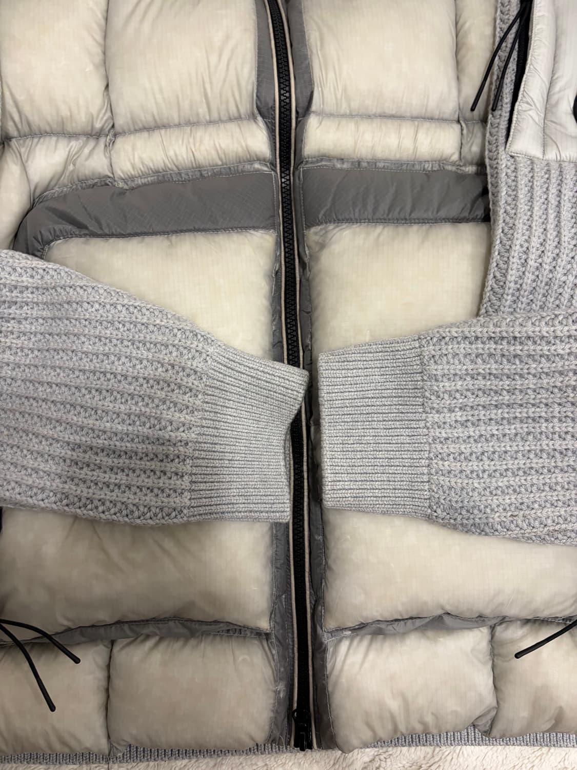 Cp컴퍼니 코리아 니트패딩 상품이미지3