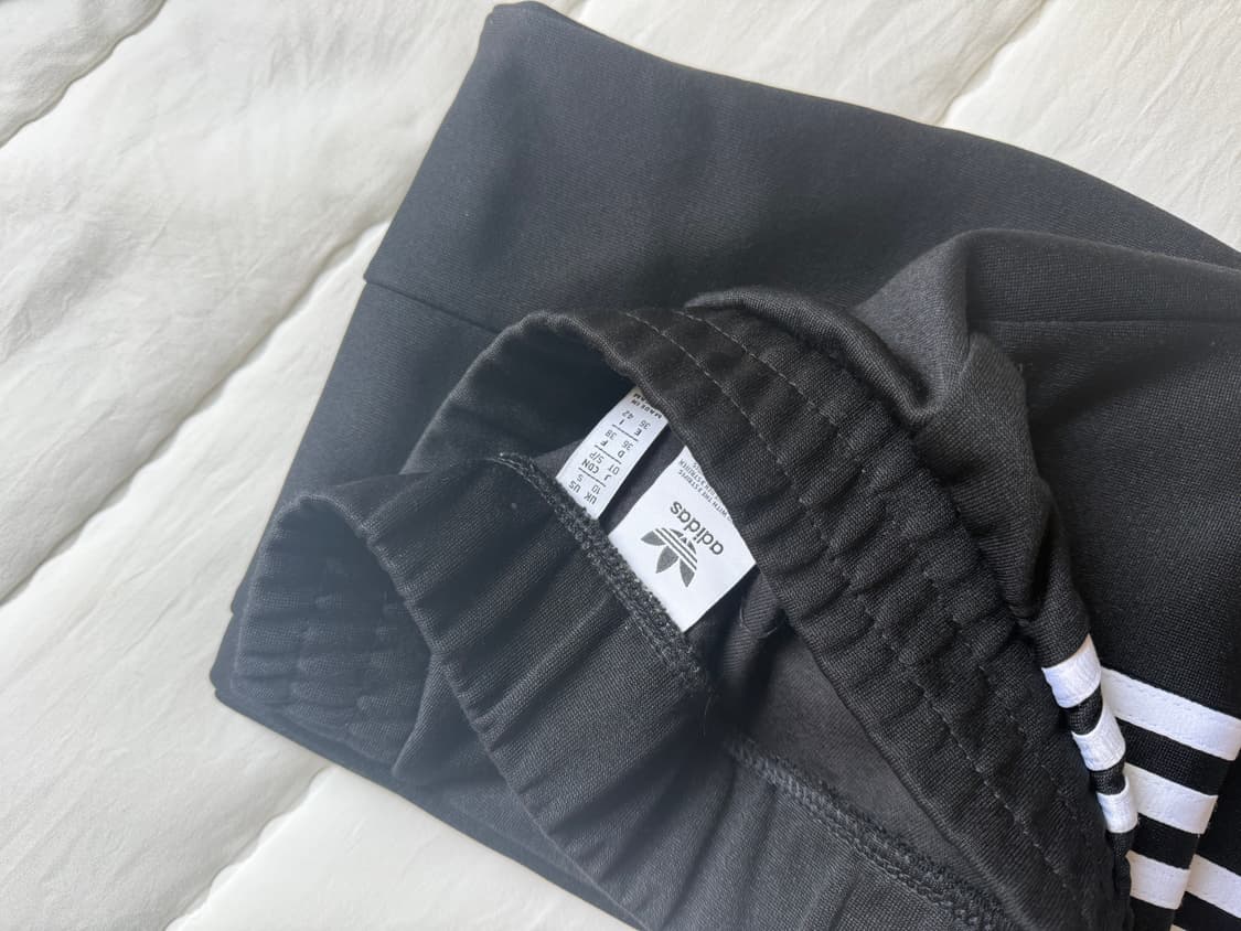 아디다스 부츠컷 트랙팬츠 ( 블랙핑크지수,아이들수진착용) 상품이미지2