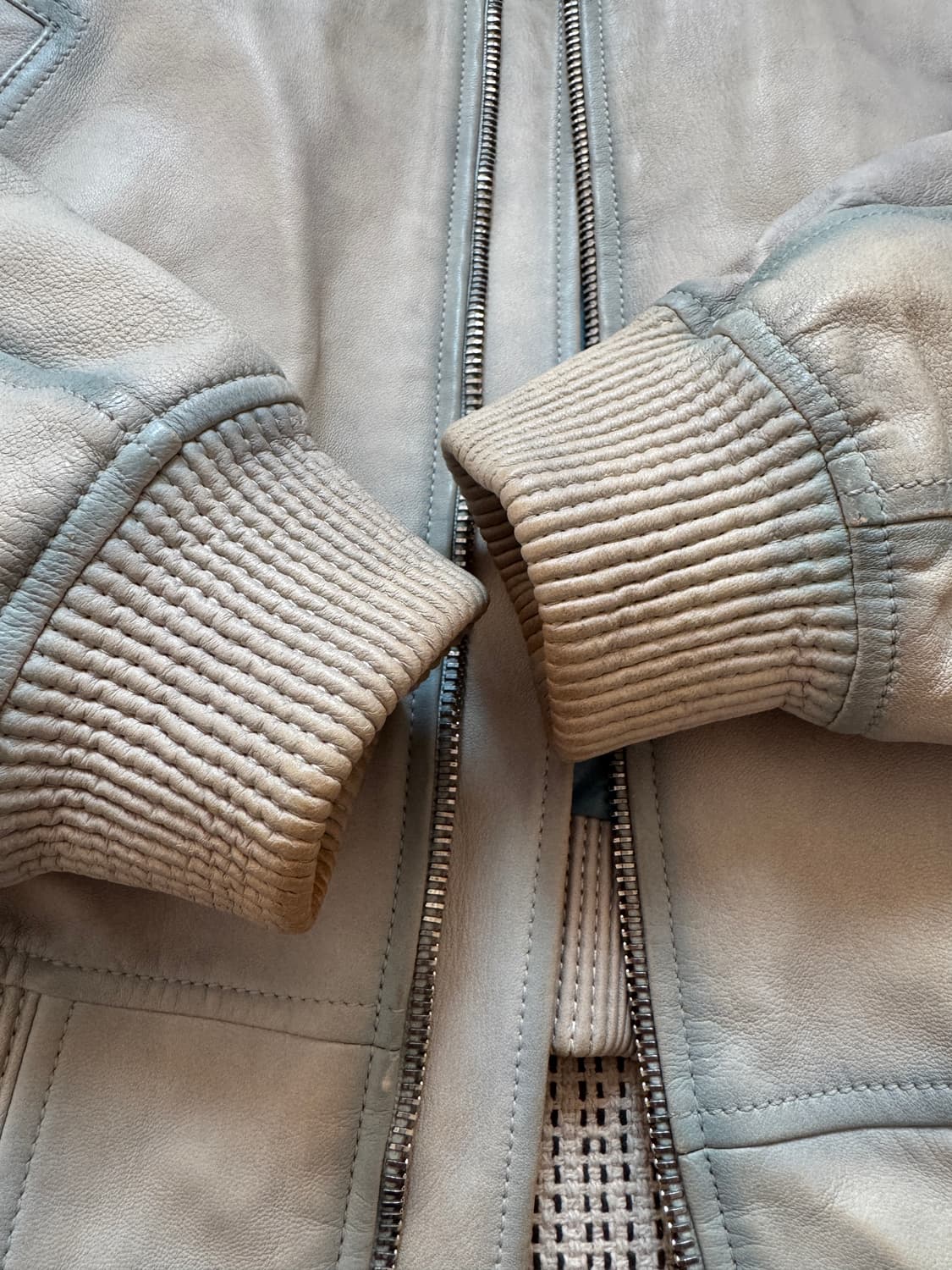 솔리드옴므 22ss 블루 레더 블루종 자켓 상품이미지5