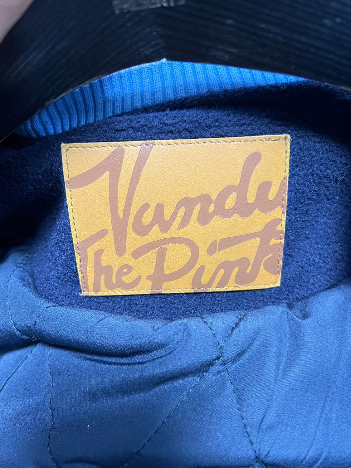 반디더핑크 래빗 바시티 L사이즈 상품이미지4