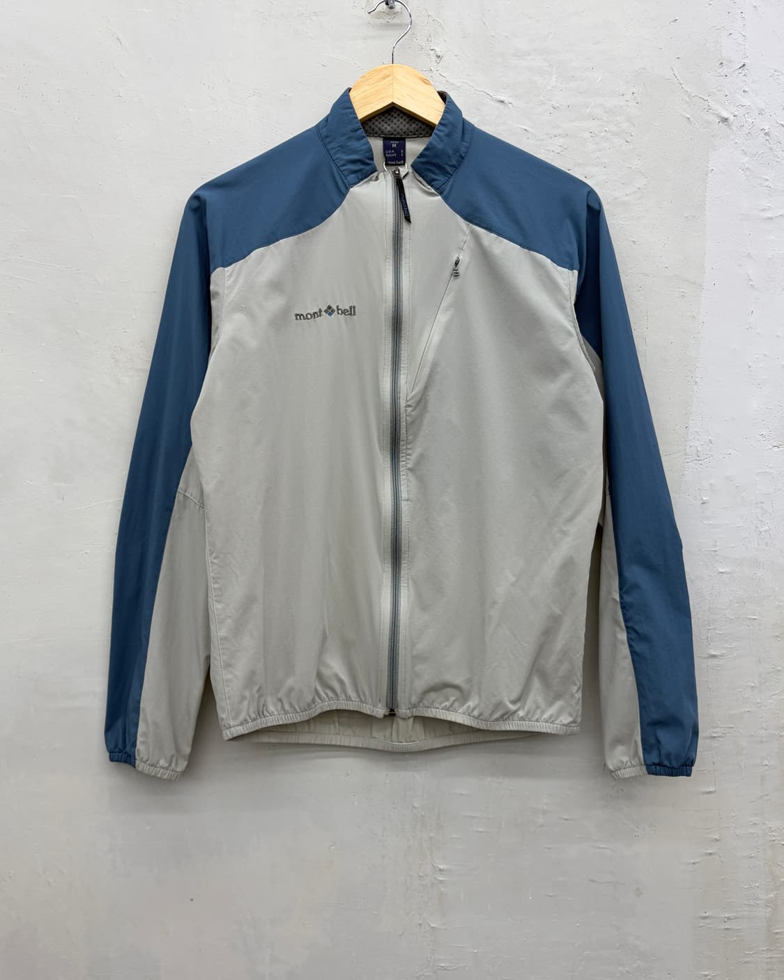 몽벨 00s 라이트 쉘 트레킹 집 자켓 상품이미지1
