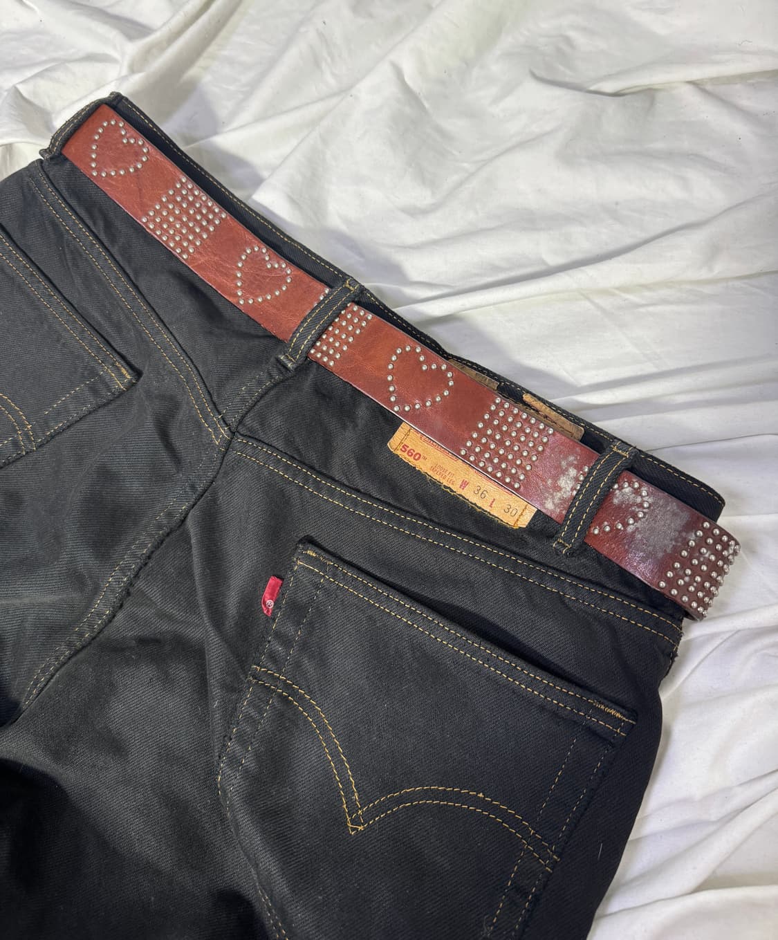 빈티지 볼 스터드 하트 패턴 레더 벨트 상품이미지1