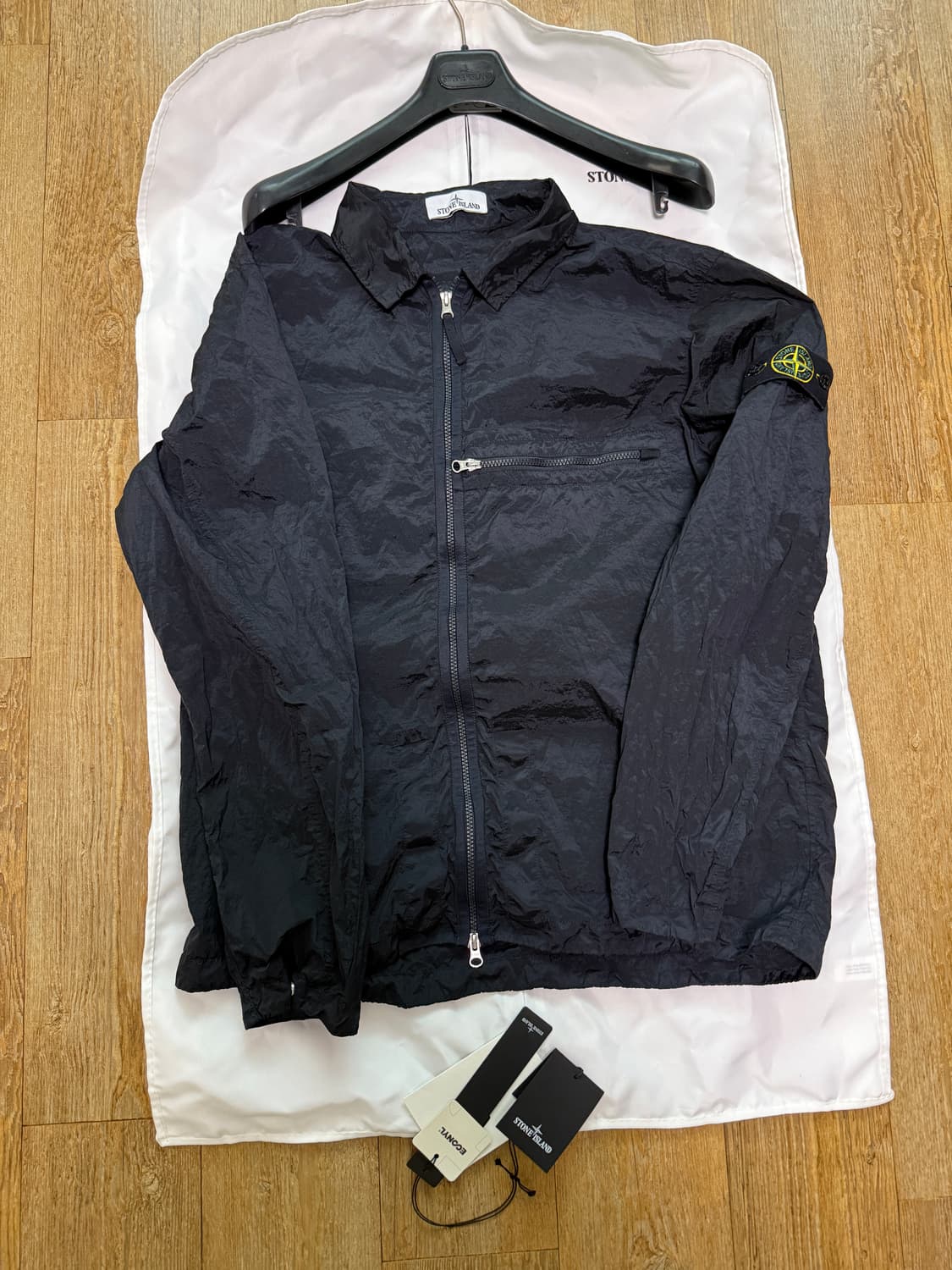 스톤아일랜드 나일론메탈 오버셔츠 블랙 2XL 상품이미지2