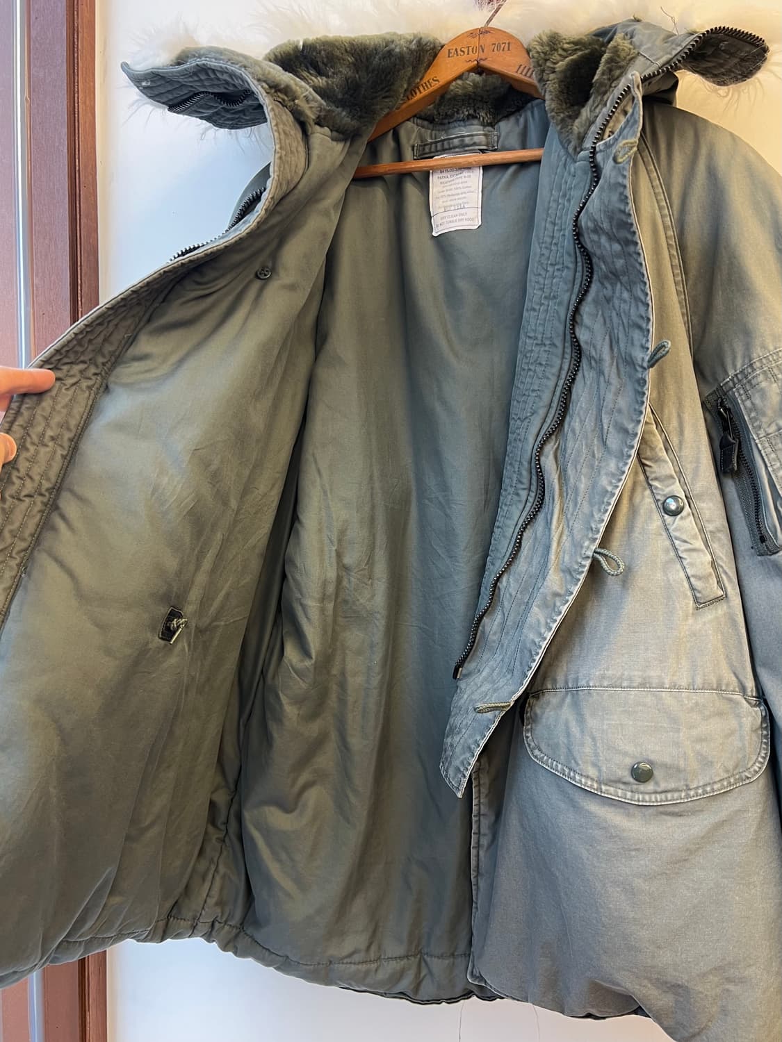 (105-107)오리지널 USAF N-3b 파카 상품이미지4