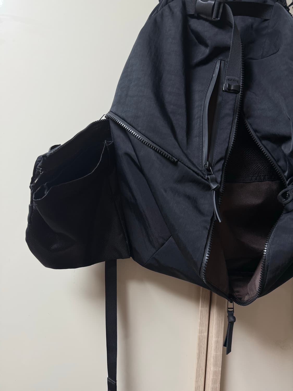 수룩 백팩 traveler backpack 상품이미지5
