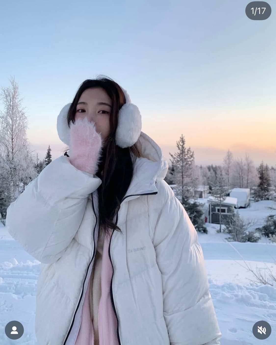 더바넷 리버시블 패딩 화이트 상품이미지1