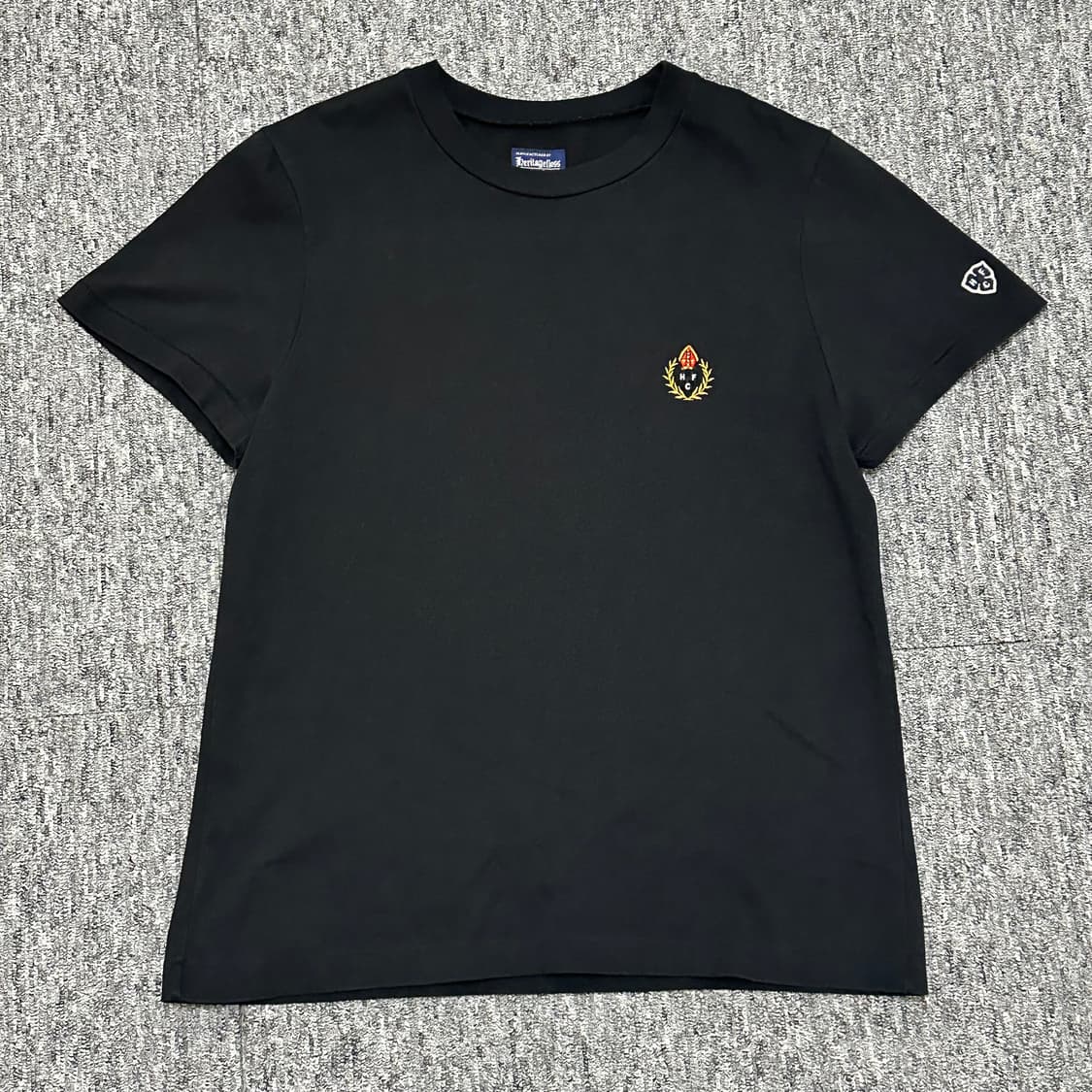 헤리티지플로스 반팔 티셔츠 블랙 s사이즈 상품이미지1