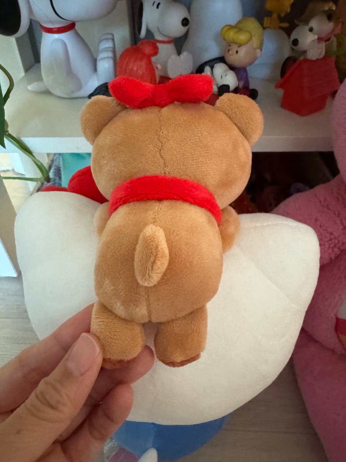 산리오 헬로키티 머리위 곰돌이 시팅 인형 중형 택있음 상품이미지5