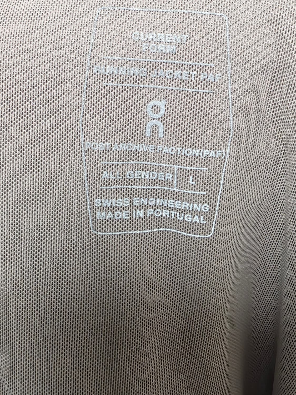 파프 X 온러닝 자켓 상품이미지8