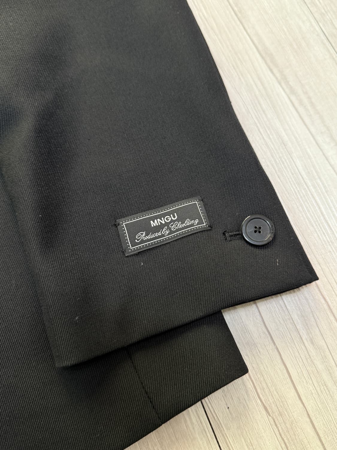 [M] MNGU 3버튼 울 블레이저 재킷 블랙 상품이미지3