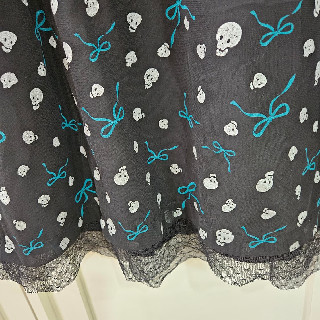 스컬 리본 쉬폰 원피스 상품이미지5