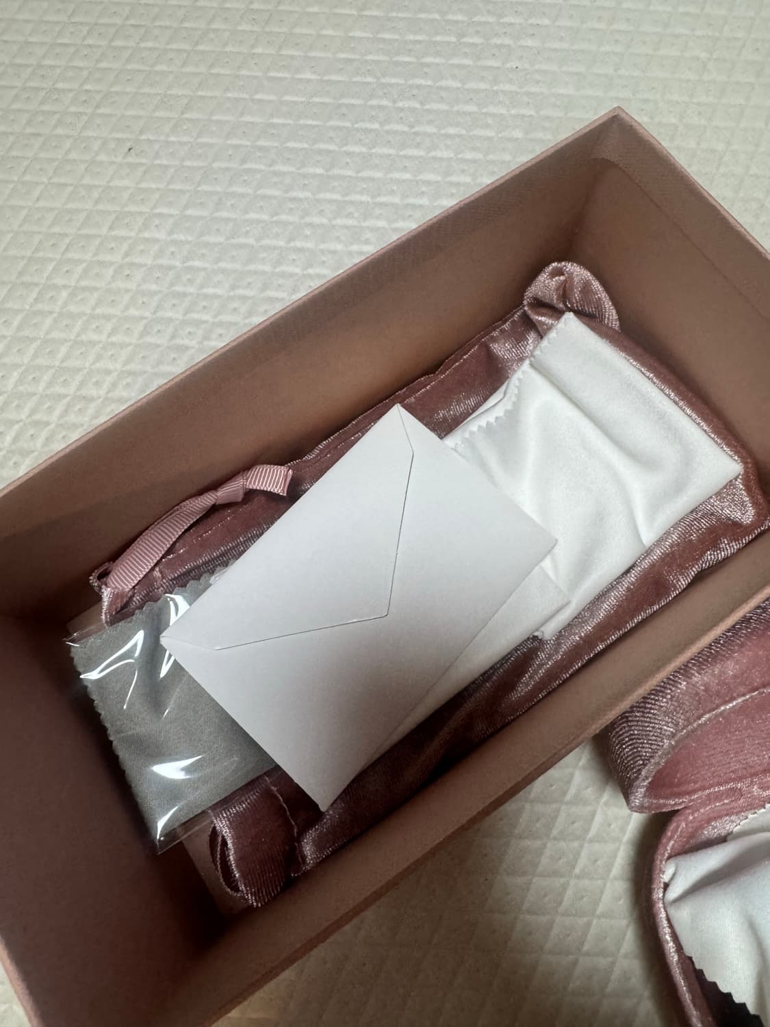 미우미우 선글라스(새상품) 상품이미지7