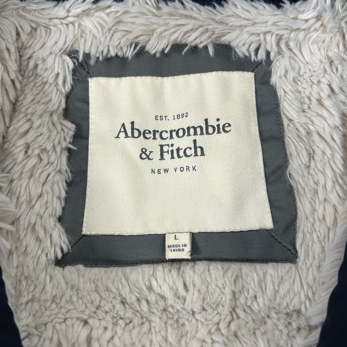 아베크롬비 울프죠 후드 퍼 패딩 점퍼 네이비  상품이미지5