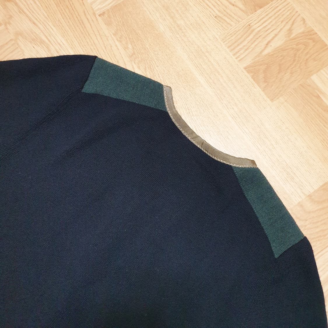 dries van noten 드리스반노튼 엘보패치 헨리넥 울 니트 스웨터 상품이미지7