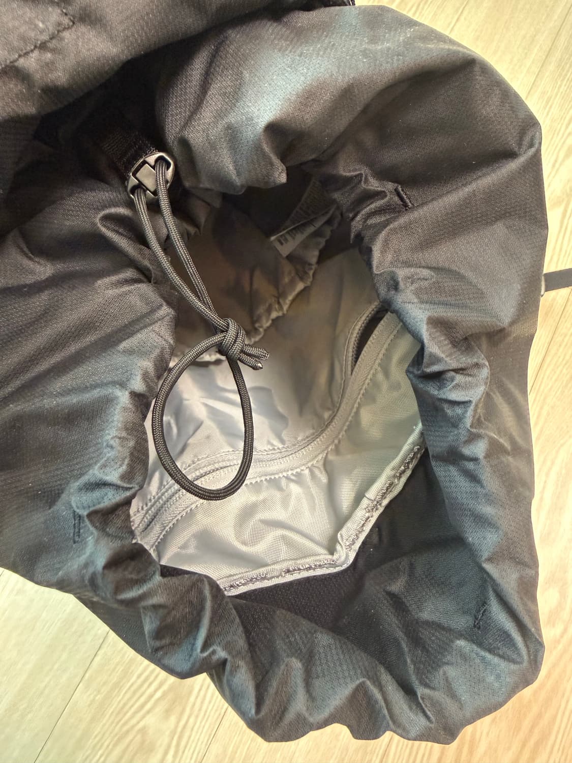 아크테릭스 헬리아드 10 블랙 상품이미지4