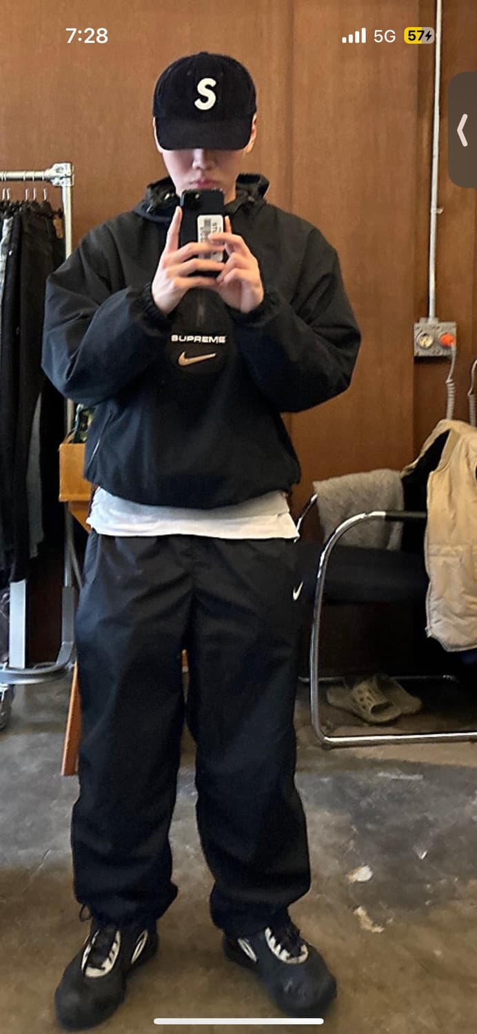 슈프림 나이키 아노락 상품이미지2