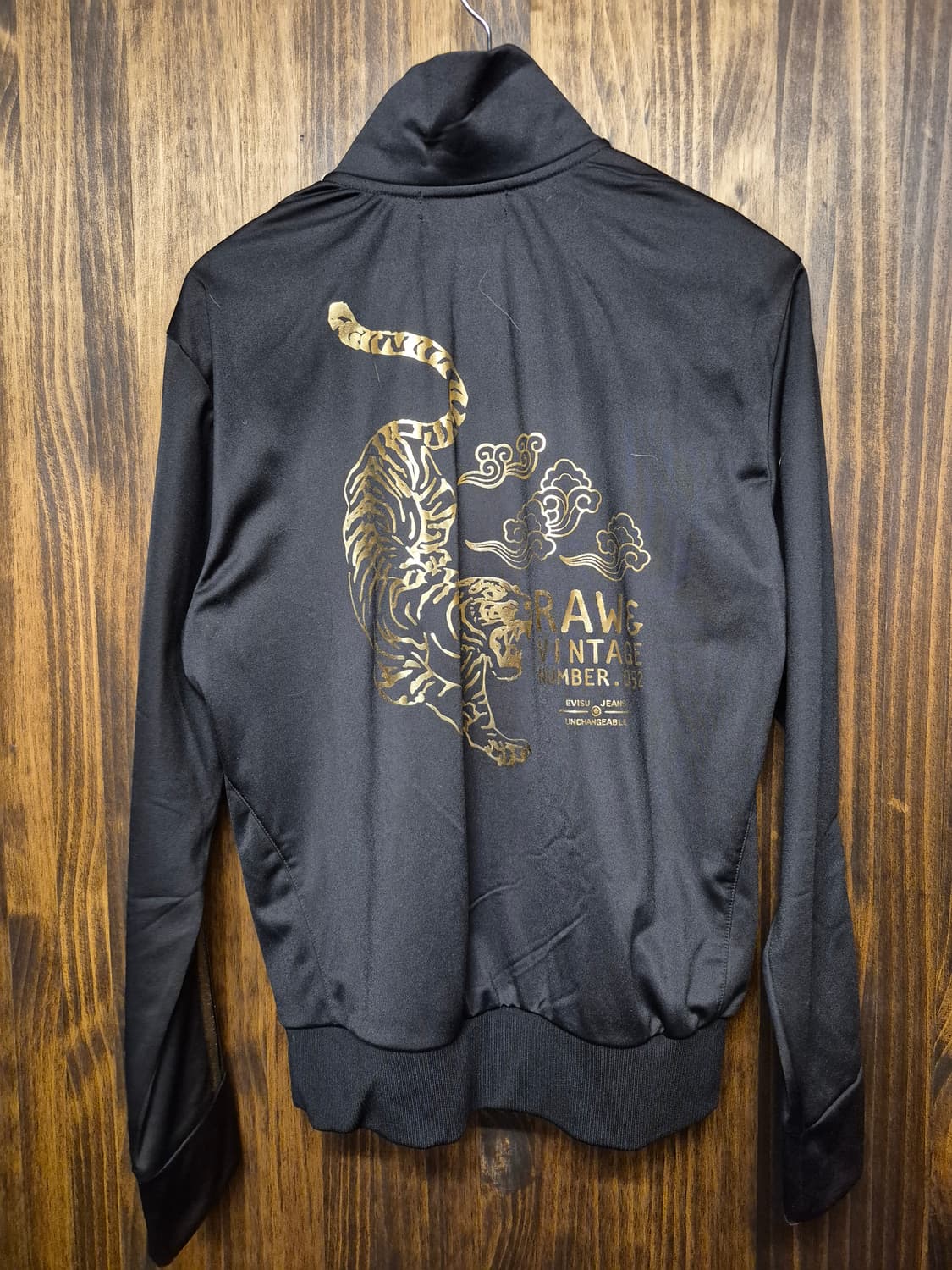 EVISU GOLD TIGER ZIPUP  상품이미지3