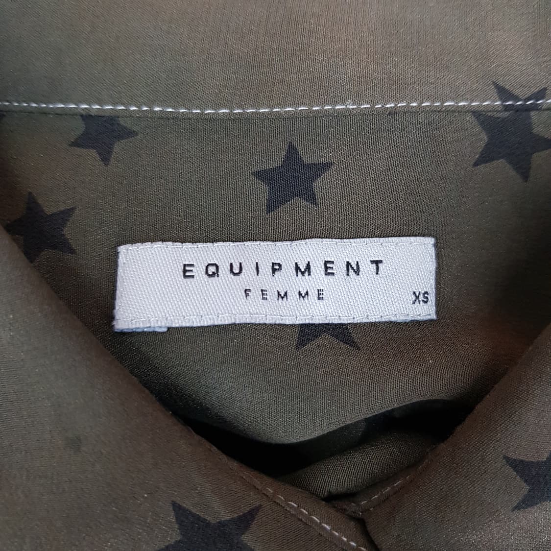 이큅먼트(EQUIPMENT) 스타 패턴 실크 반팔 셔츠 XS사이즈 상품이미지5